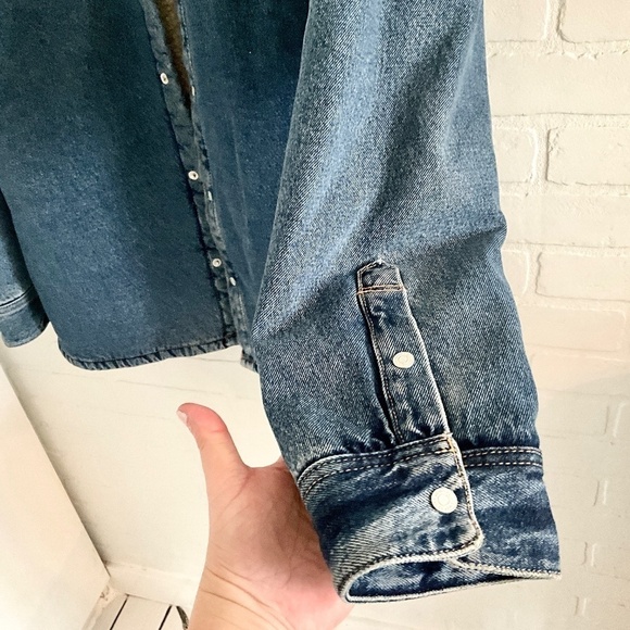 Zara Men’s Denim Trucker Jacket Fleece Jean lined mid wash Relaxed fit XL - Picture 10 of 16